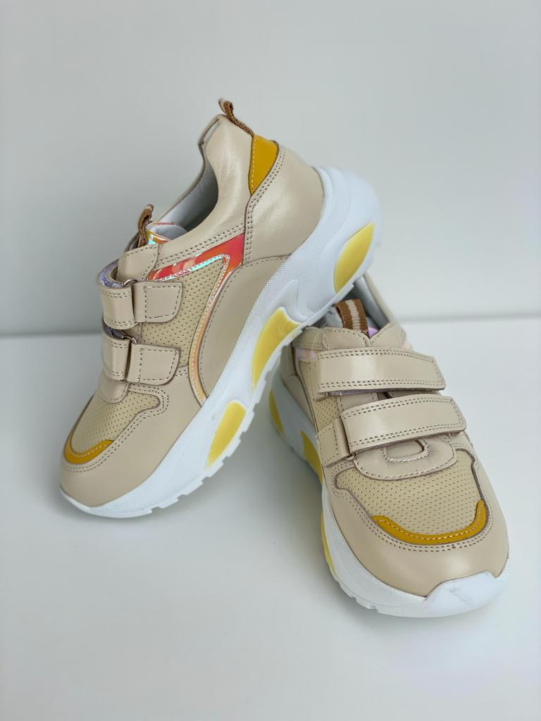 Orthopedic leather shoes for kids