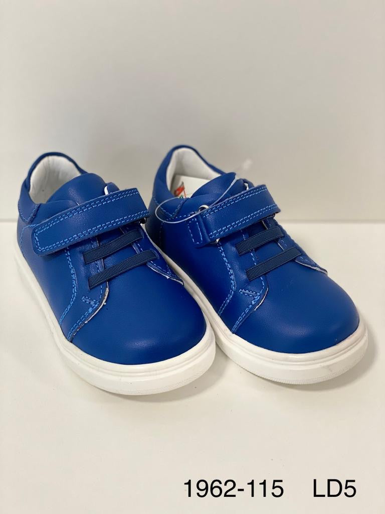 Orthopedic leather shoes for kids