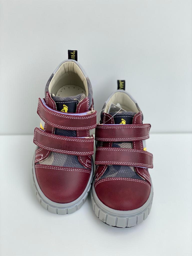 Orthopedic leather shoes for kids