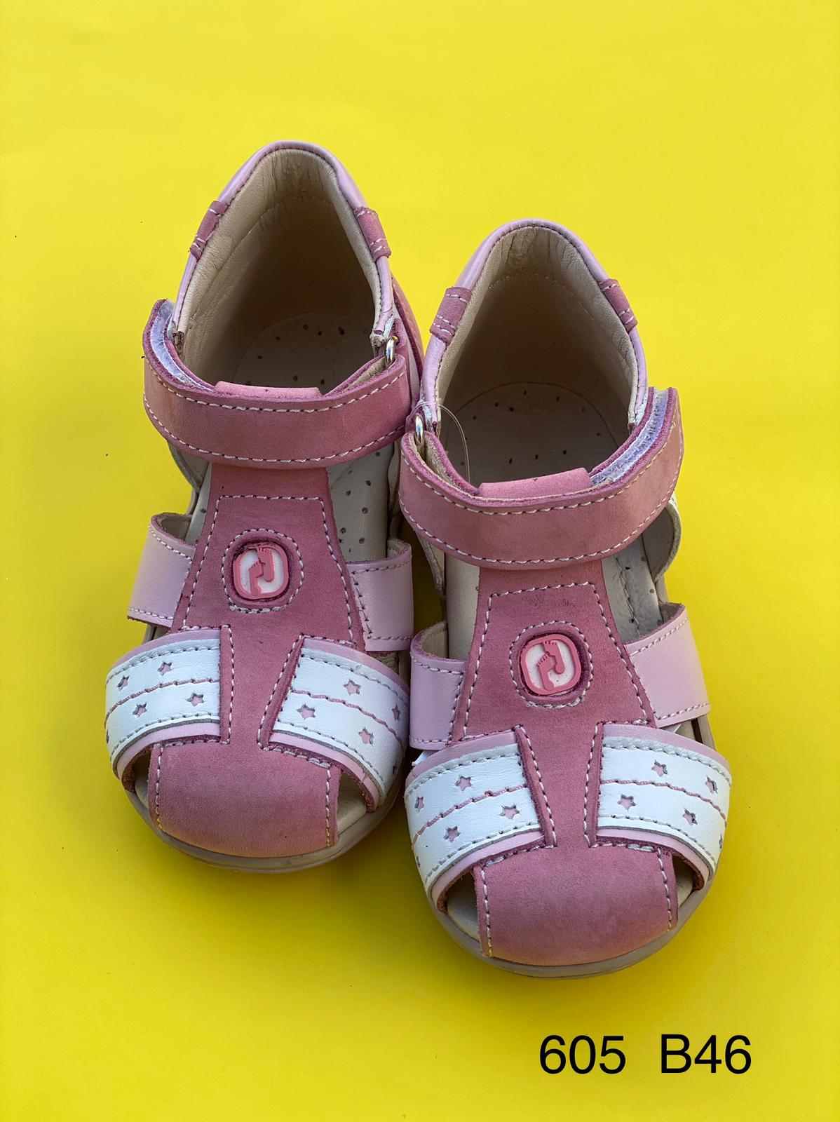 Orthopedic leather shoes for kids