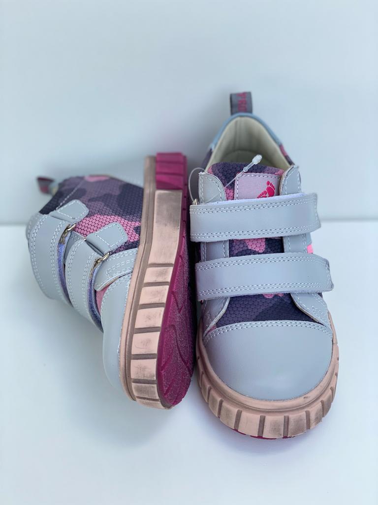 Orthopedic leather shoes for kids