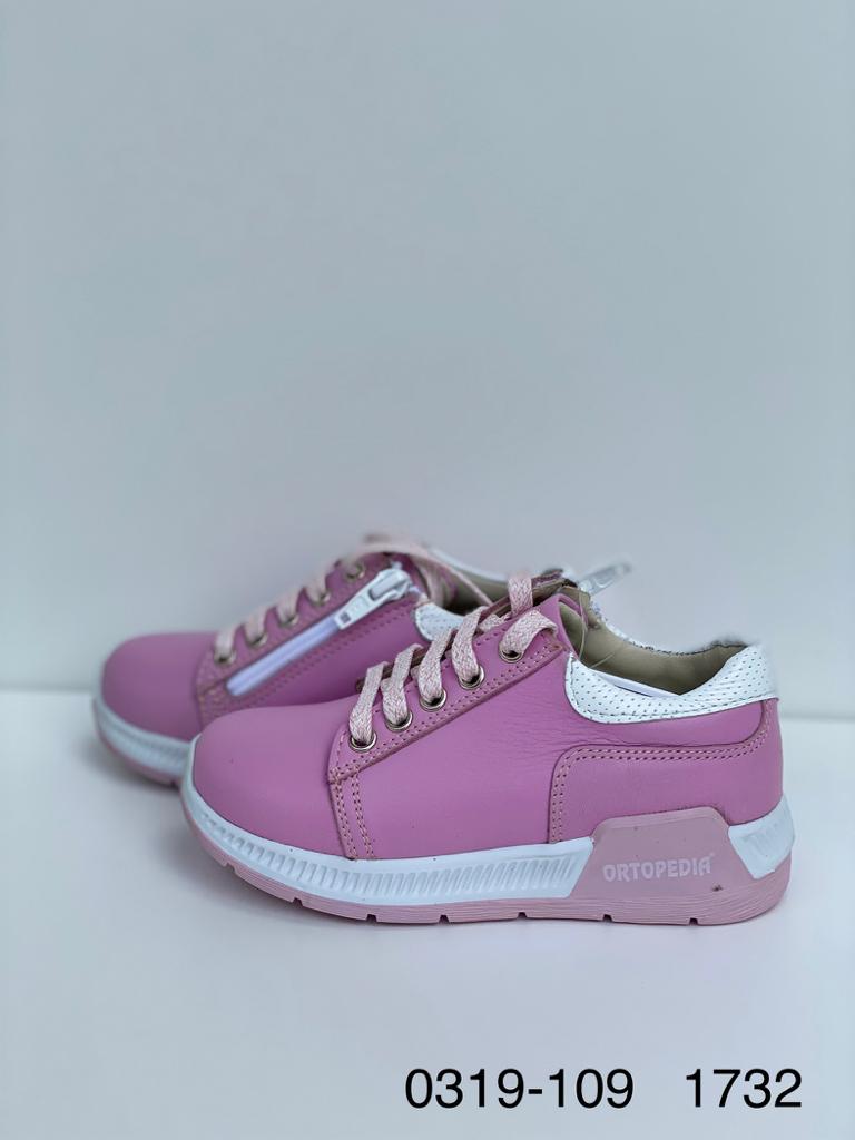 Orthopedic leather shoes for kids