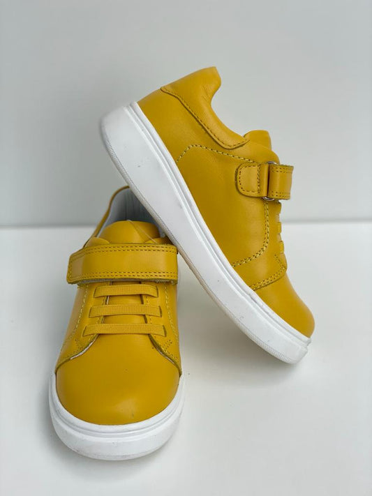 Orthopedic leather shoes for kids