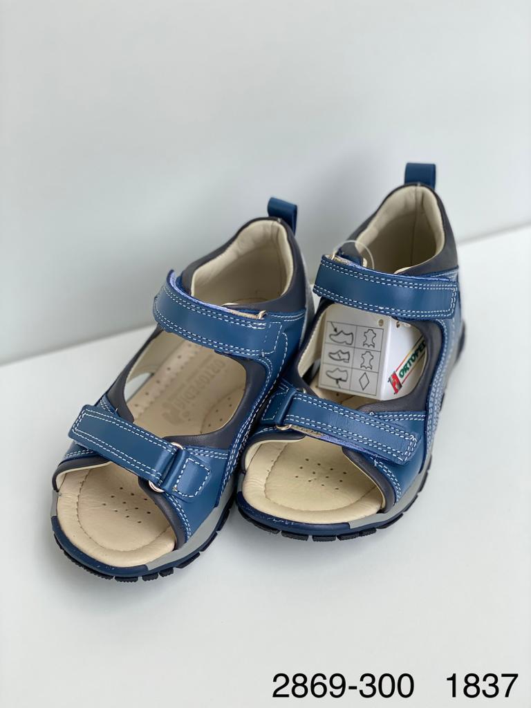 Orthopedic leather shoes for kids