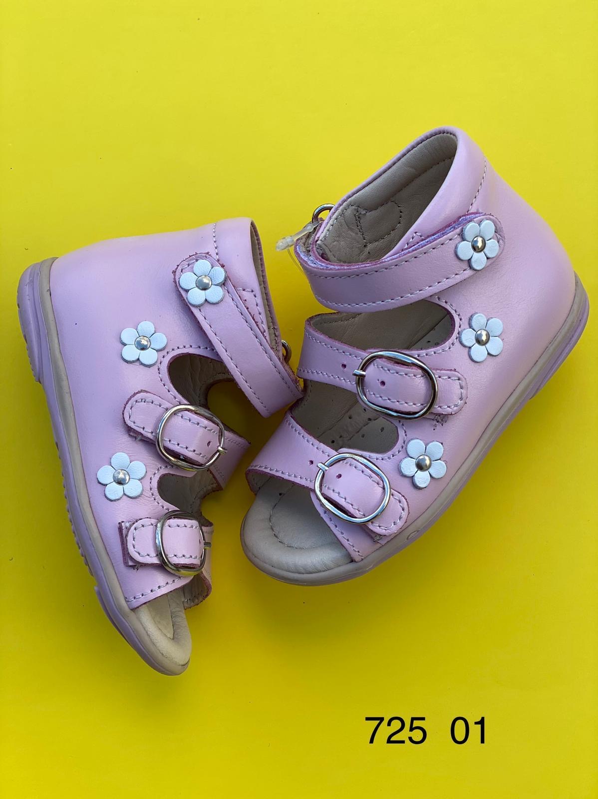 Orthopedic leather shoes for kids