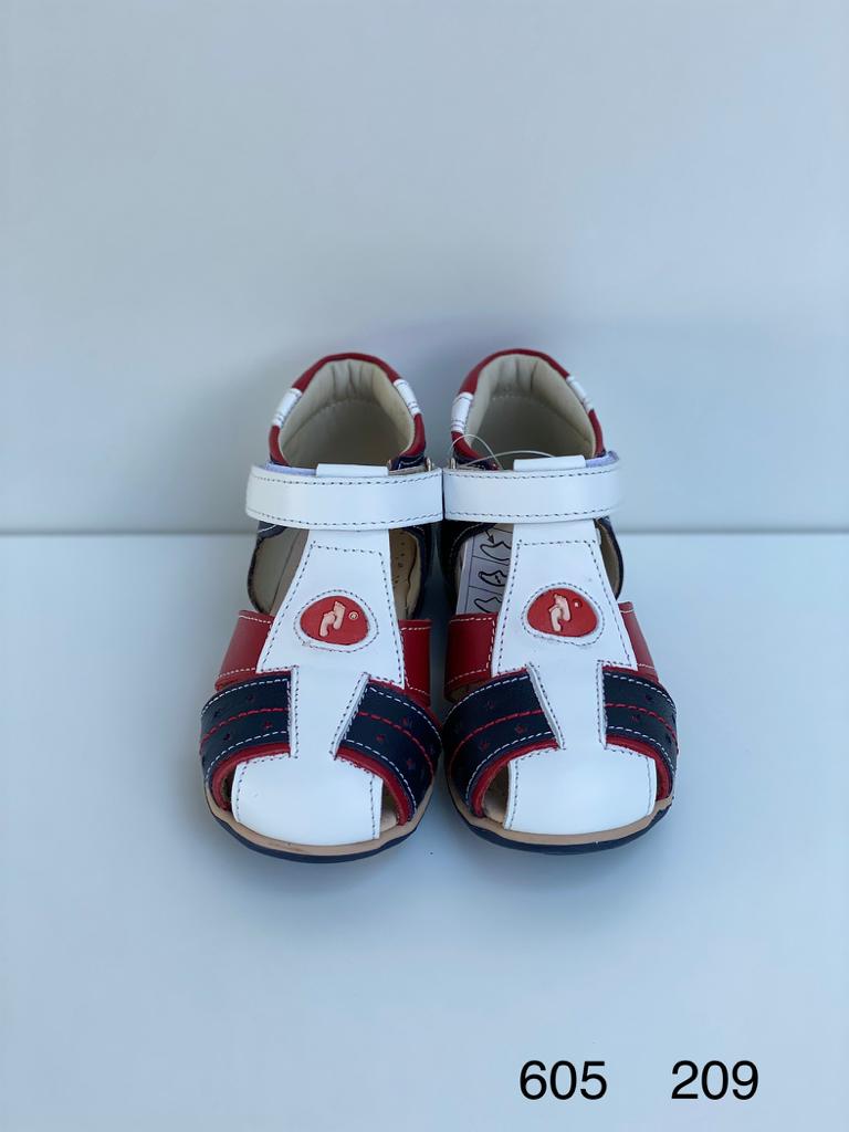 Orthopedic leather shoes for kids