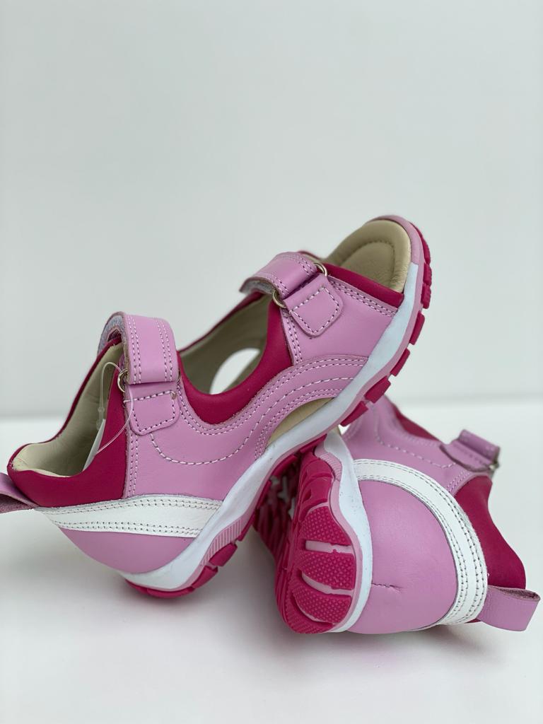 Orthopedic leather shoes for kids